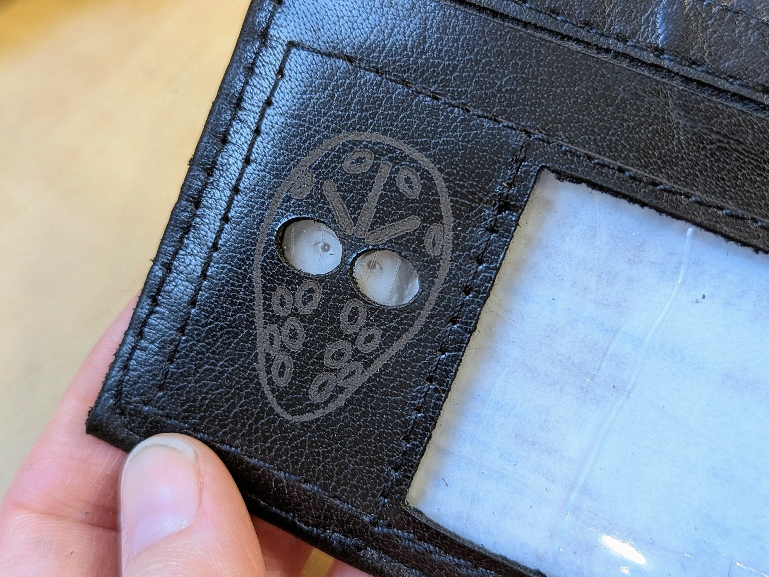 Porte-cartes masque Vintage/moderne Noir