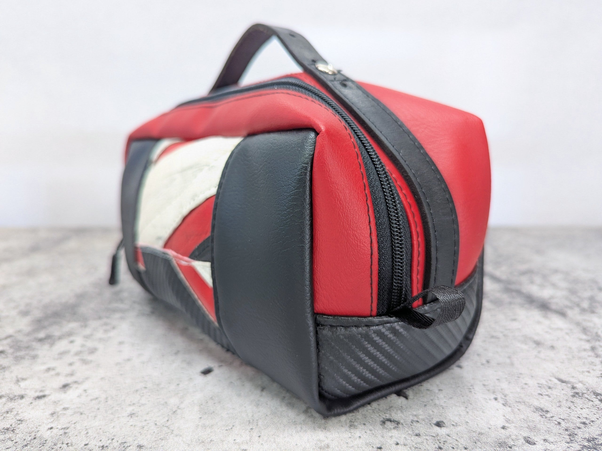 Trousse de sport aux couleurs du Canada