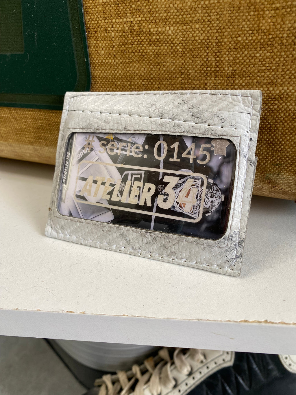 Porte-cartes bleu, blanc et rouge (145)