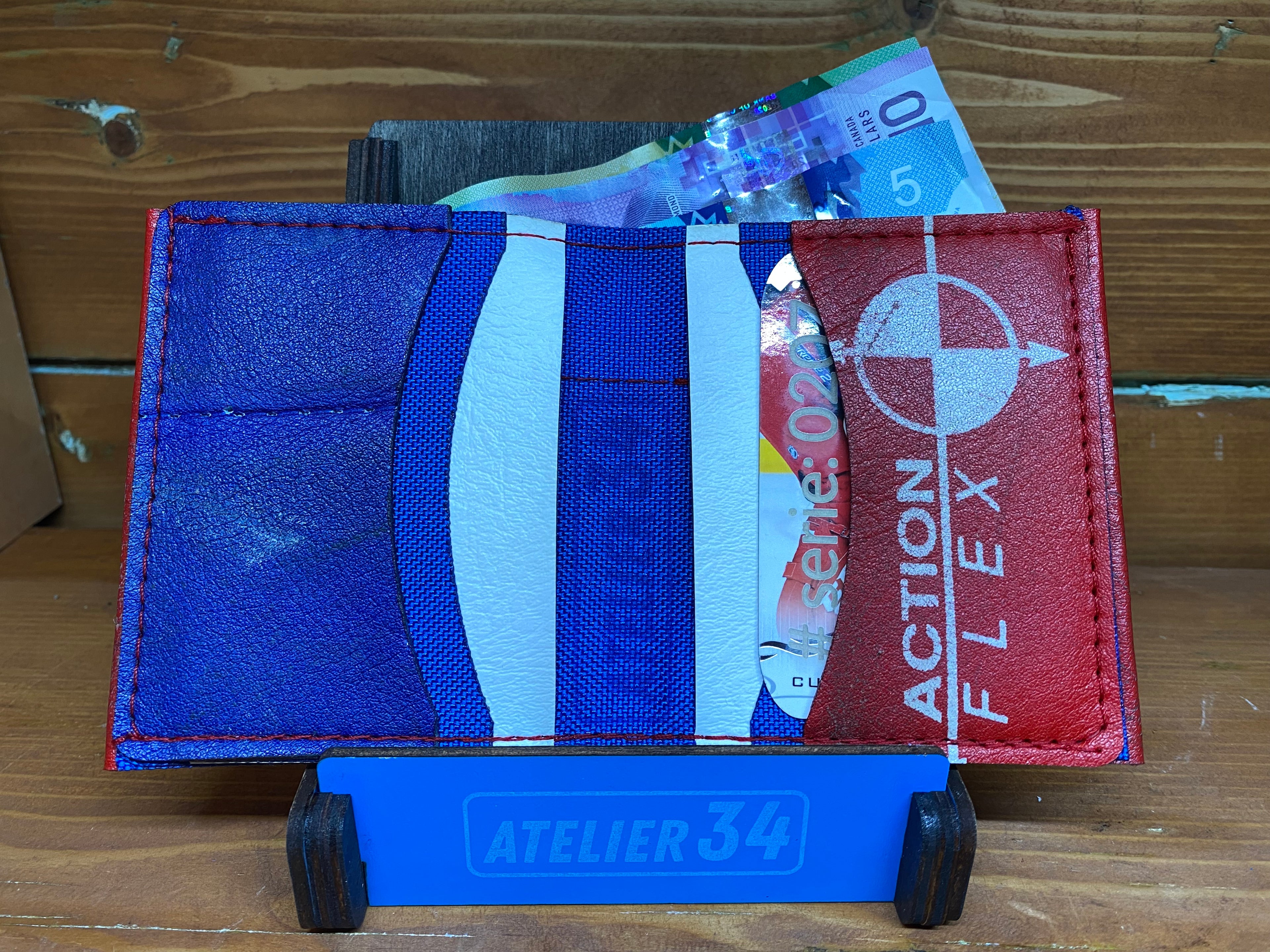 Portefeuille D&R bleu, Blanc et Rouge (207)