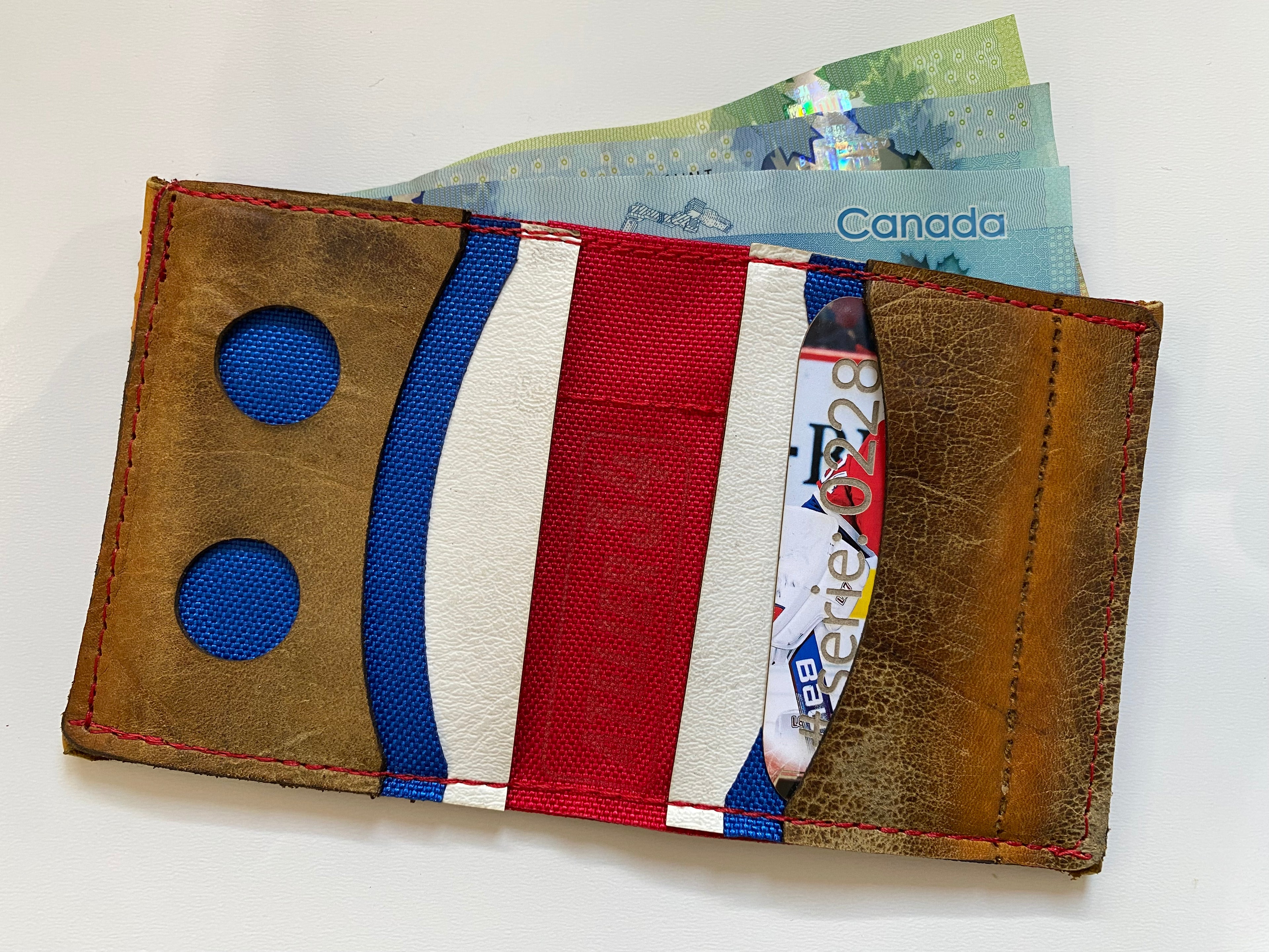 Portefeuille Vintage Canadien (228)