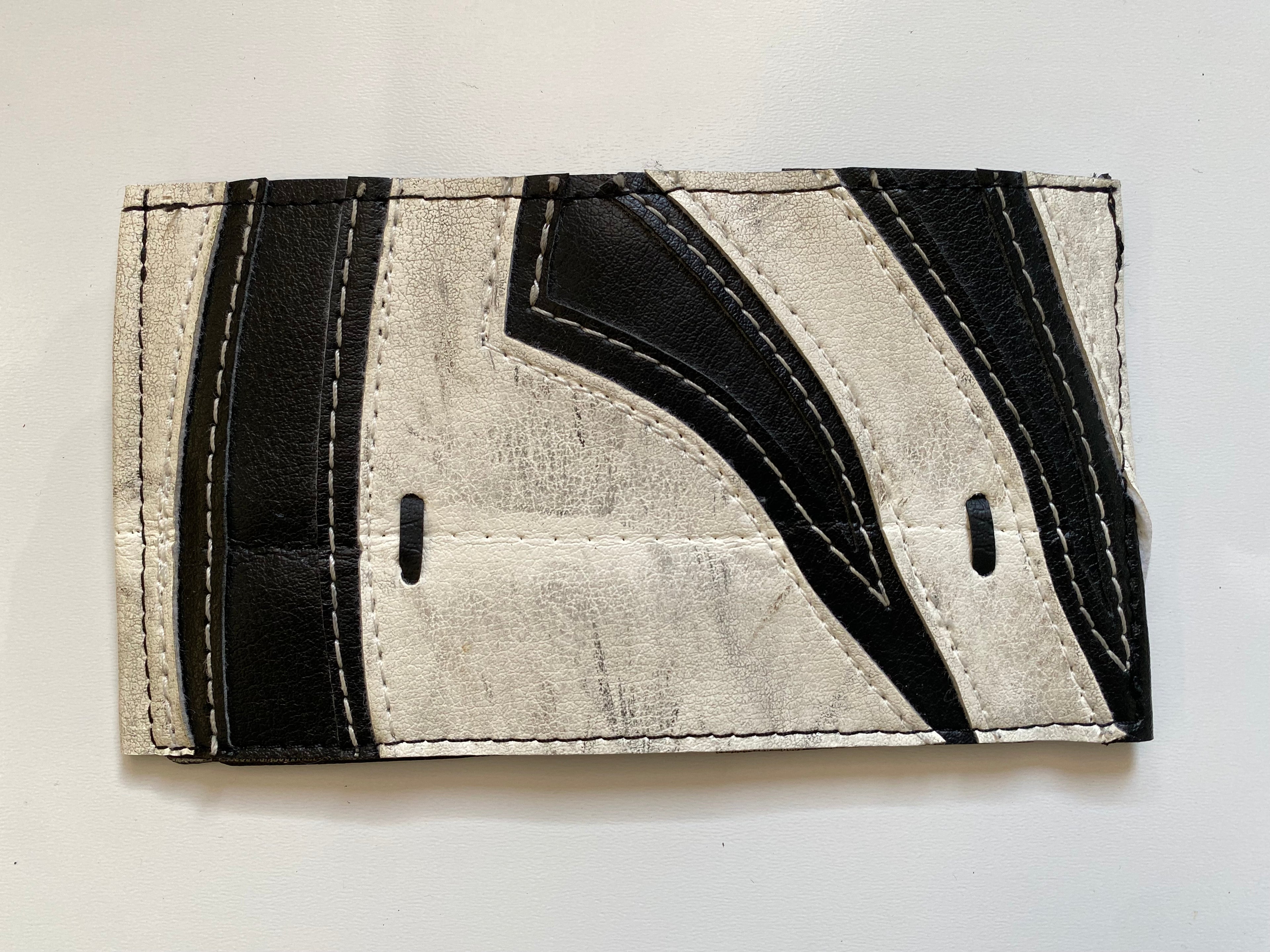Portefeuille Noir et Blanc RBK (226)