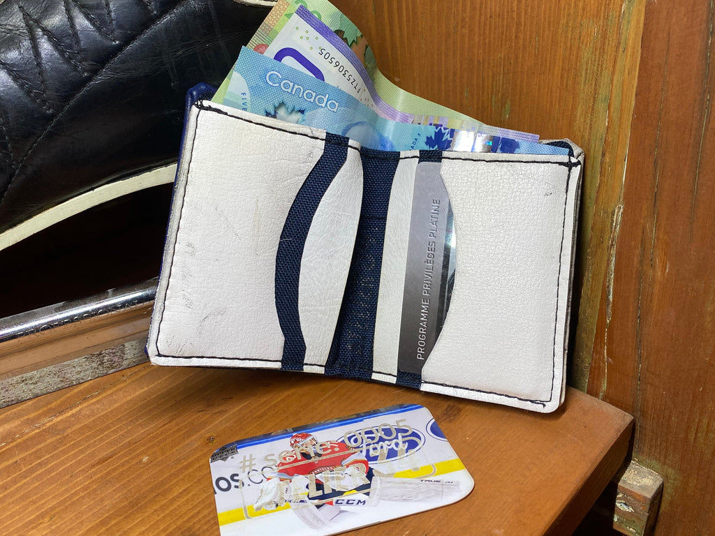 Portefeuille Blanc et Bleu (5)