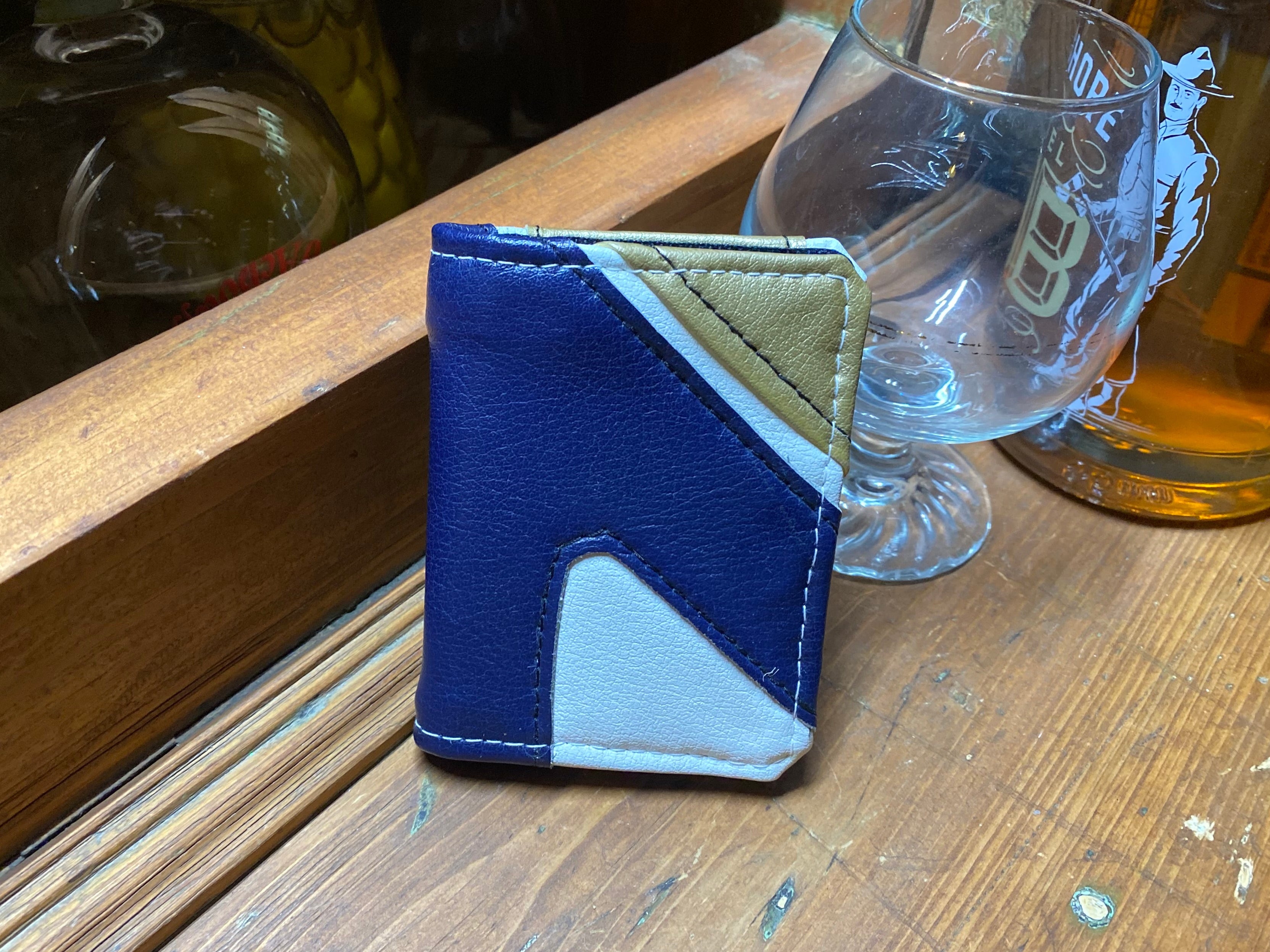 Portefeuille Bleu, Blanc et Or (127)