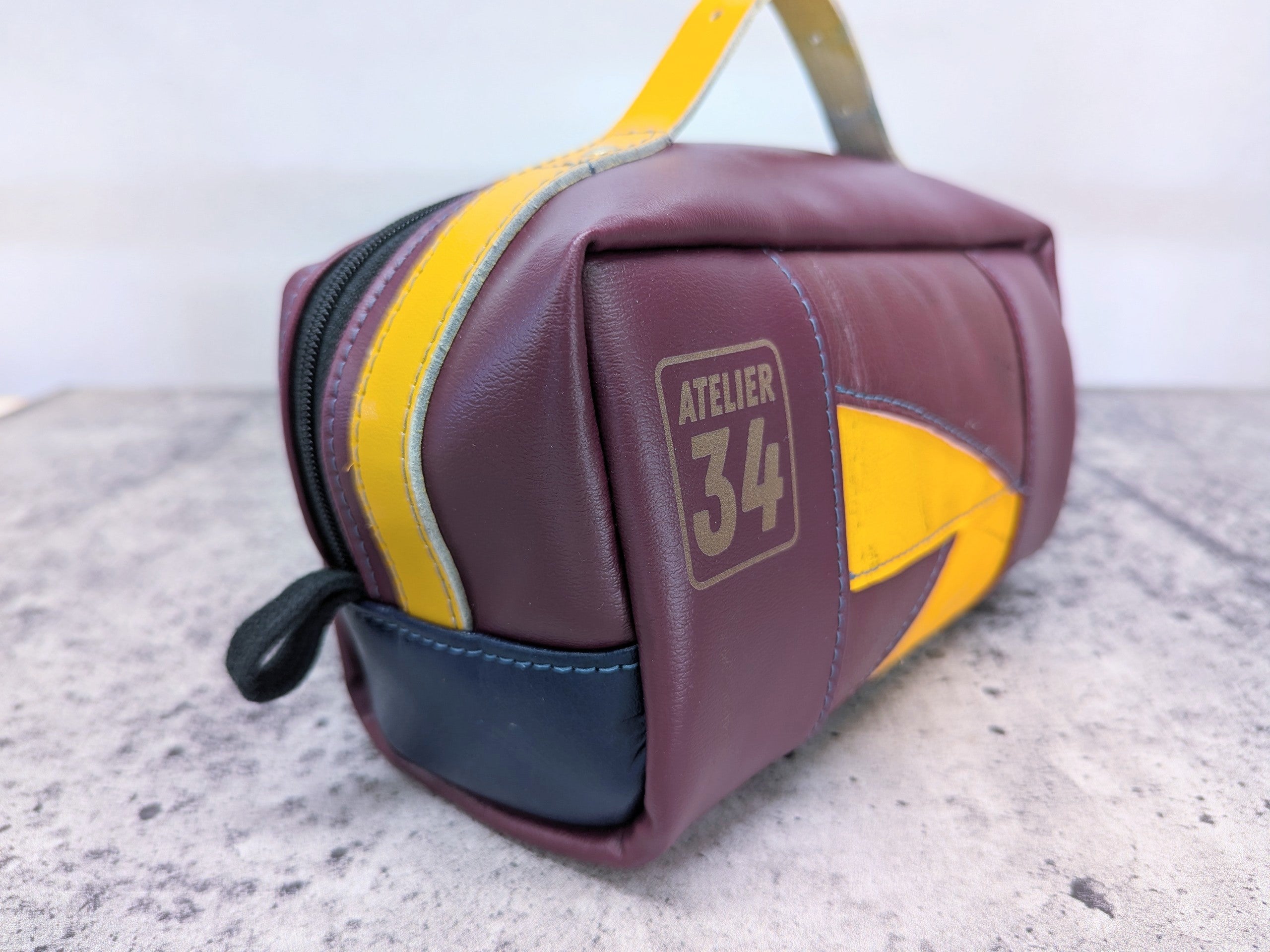 Trousse de sport Violet et Jaune